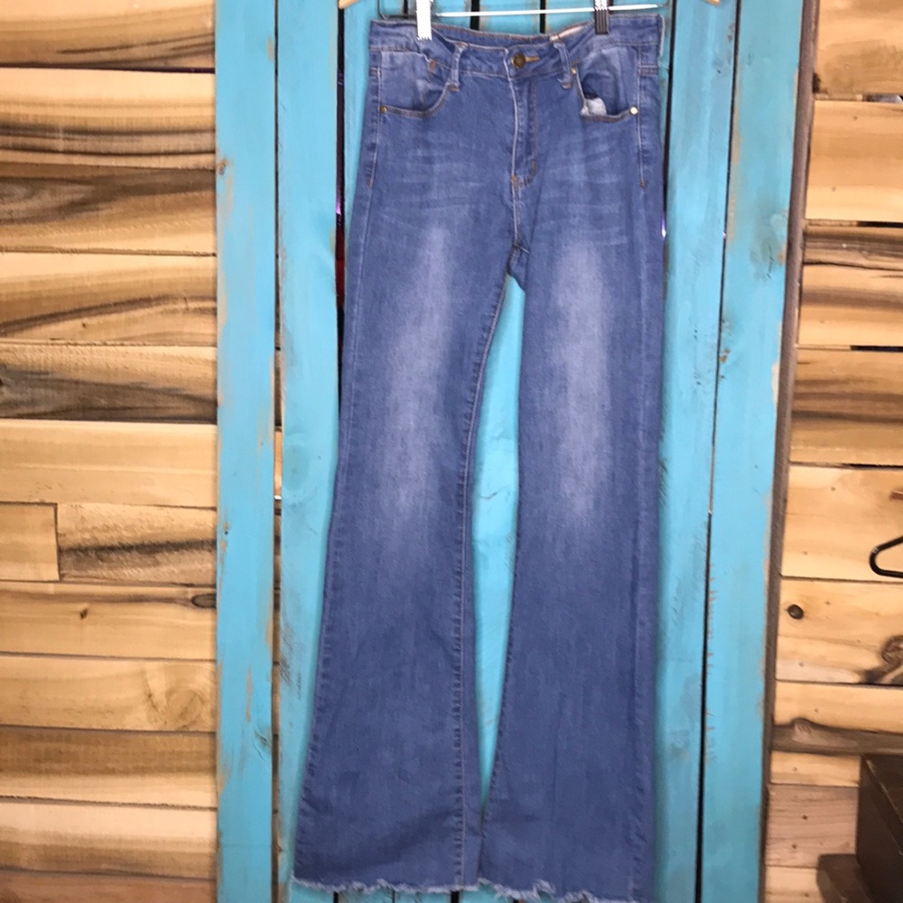bell bottom jeans